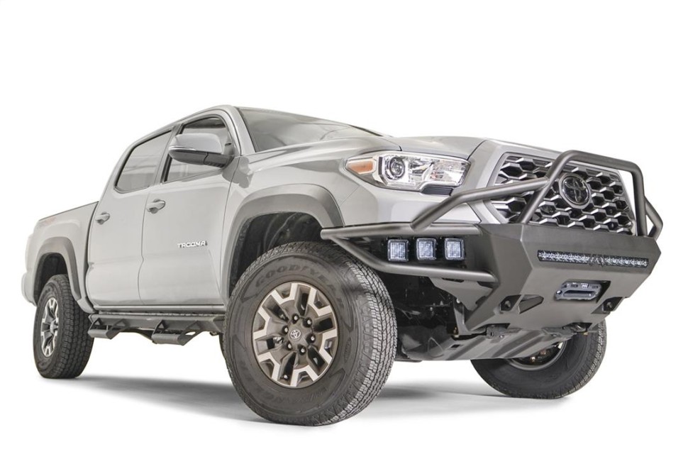 Передній бампер із центральною дугою Toyota Tacoma 16-23 Hybrid Fab Fours TB16-03-1
