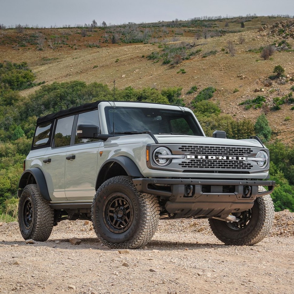 Комплекты выравнивания подвески Ford Bronco 21-26 Lift 1.25" ReadyLift 66-21100