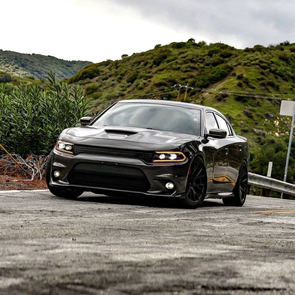 Комплект передних Led фар Dodge Charger 15-23 LUXX-Series AlphaRex 880579