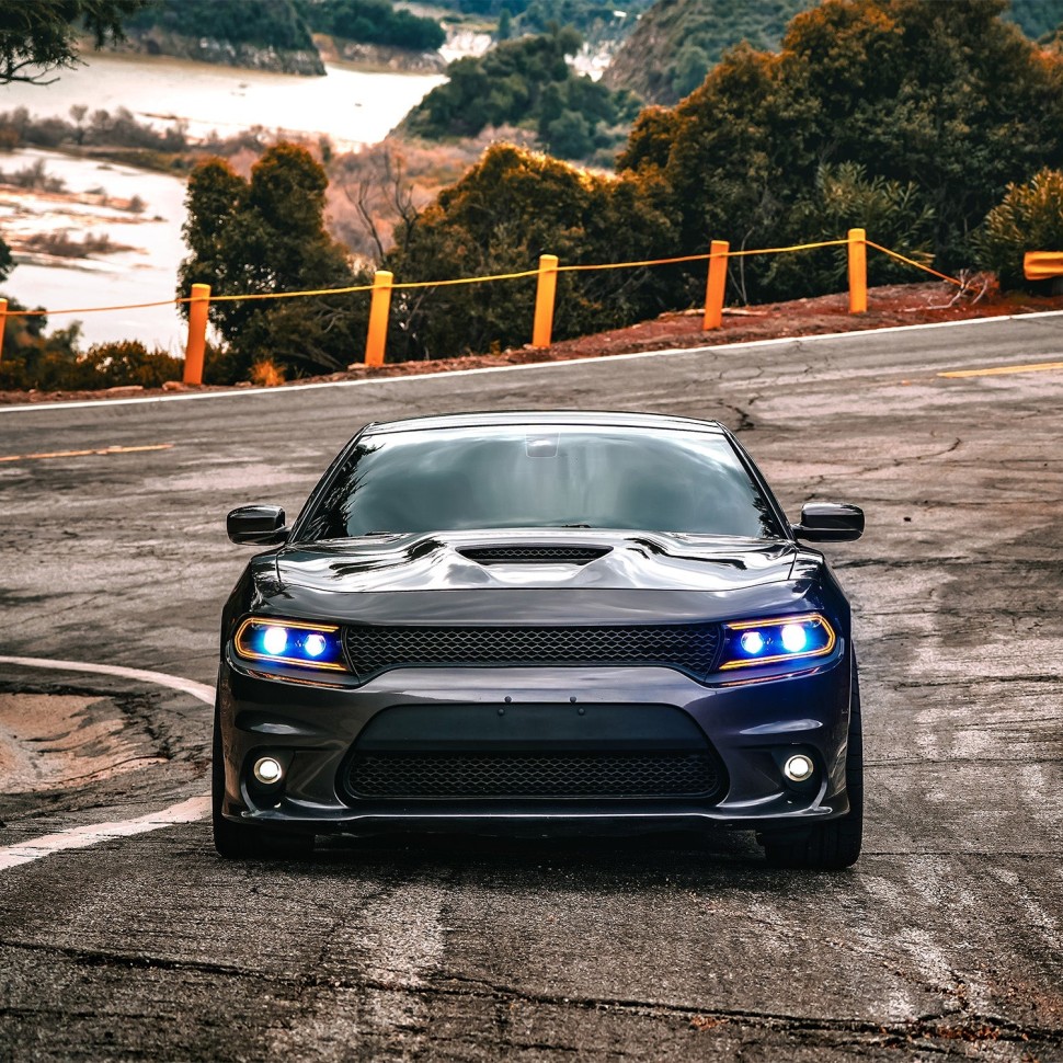 Комплект передних Led фар Dodge Charger 15-23 LUXX-Series AlphaRex 880579