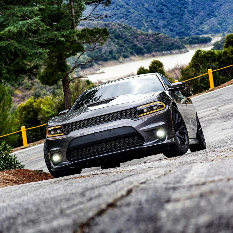 Комплект передних Led фар Dodge Charger 15-23 LUXX-Series AlphaRex 880579