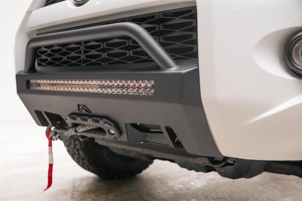 Крепление для лебёдки с защитной дугой Toyota 4Runner 14-24 Fab Fours T4R-N4552-1