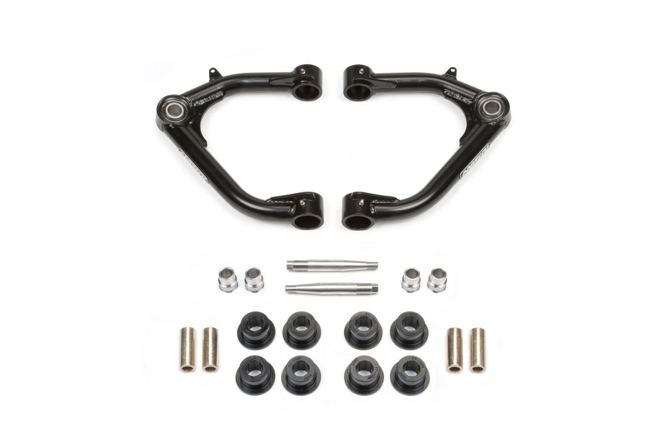 Комплект верхних рычагов подвески Chevrolet Silverado/GMC Sierra 1500 Tahoe/Yukon 07-18 Lift 0-6" Fabtech FTS21128