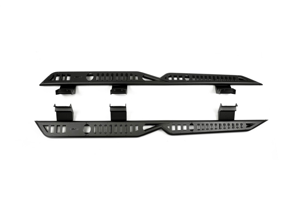 Боковые подножки Ford F-150 15-25 SuperCrew OE Plus DV8 Offroad SRFF1-01