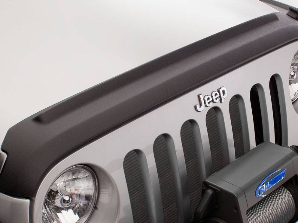 Защитa капота Jeep Wrangler JK 07-18 Trail Armor Bushwacker 14061