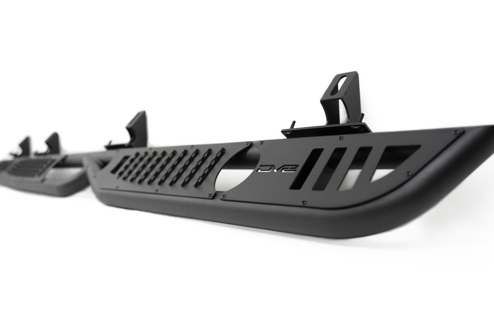 Боковые подножки Jeep Gladiator JT 20-25 OE Plus DV8 Offroad SRGL-08