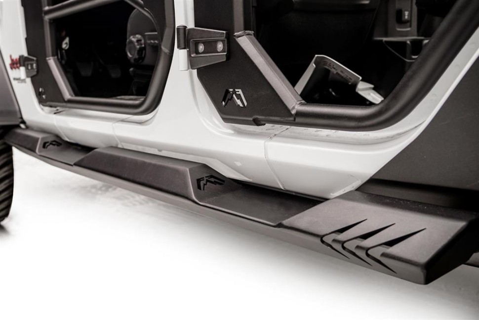Пороги Rock Sliders Jeep Wrangler JL 18-26 4 Door Fab Fours JL18-G1550-1