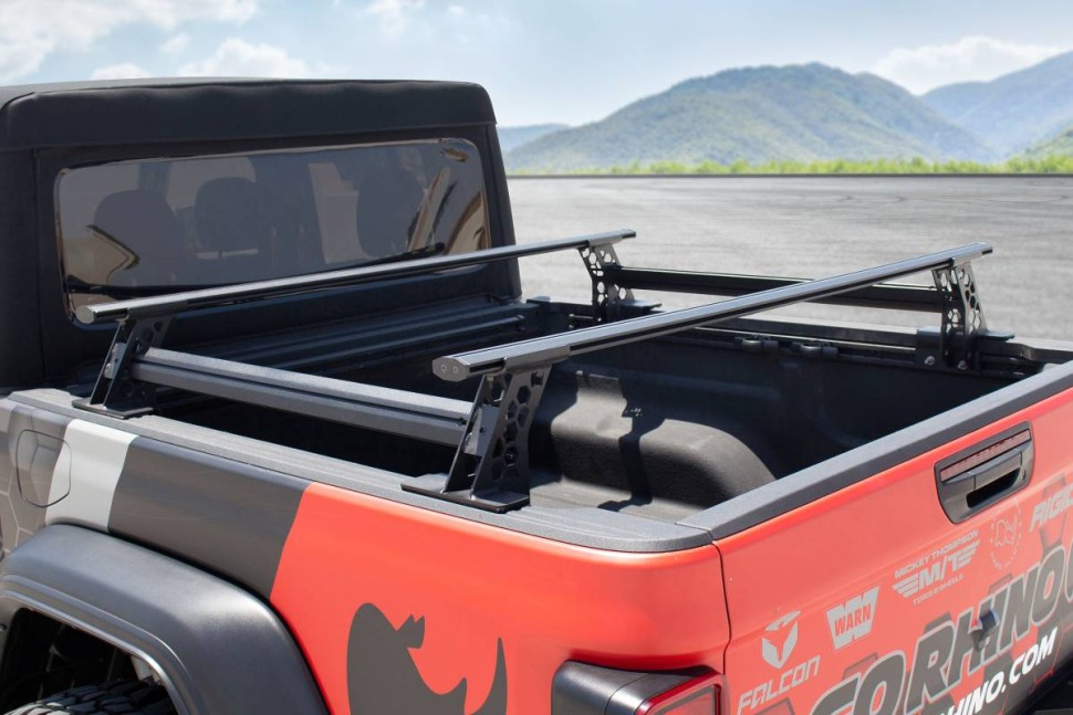 Стойки на кузов XRS Go Rhino 5935000T