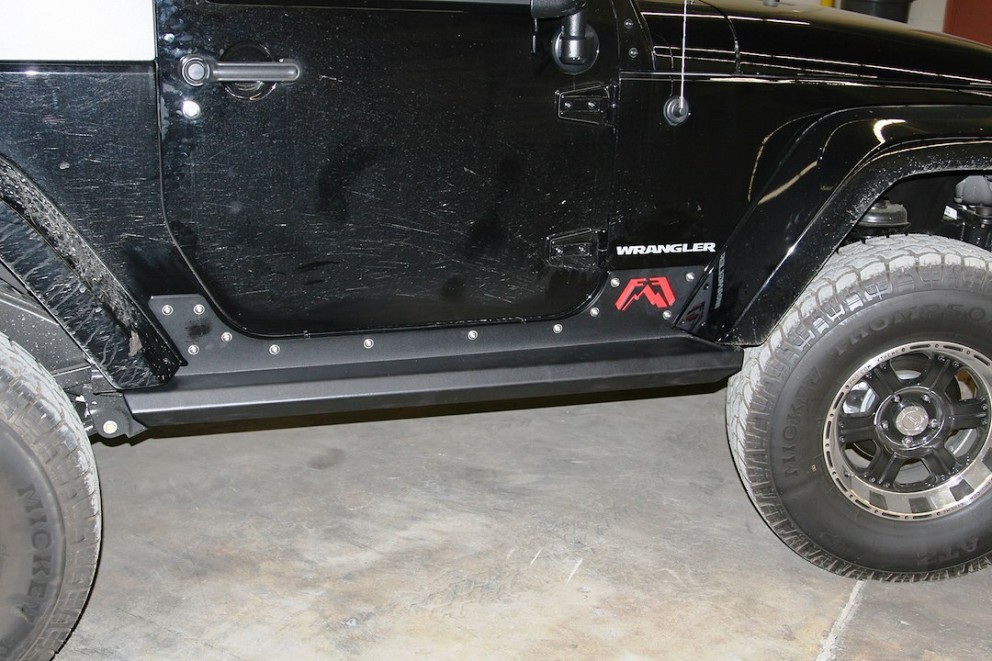 Fab Fours JK07-G1350-1 Rock Sliders Steps Jeep Wrangler JK 07-18 2 Door