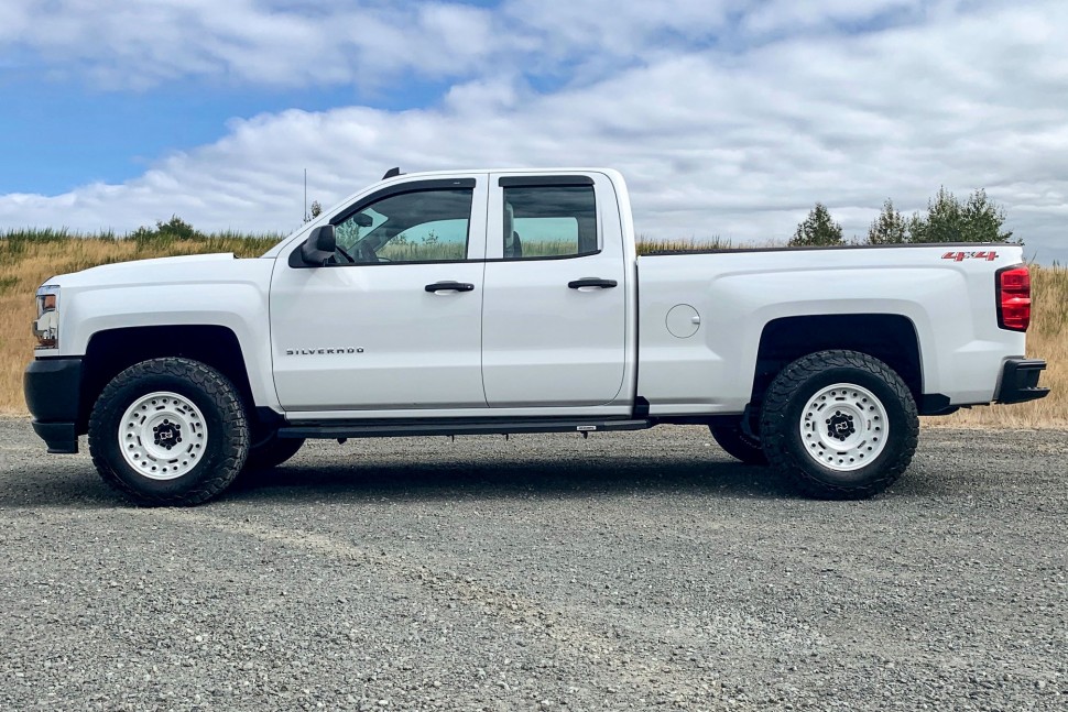 Колісний диск Black Rhino Axle Gloss White 20x9.5 ET-18 2095AXL-85127W71