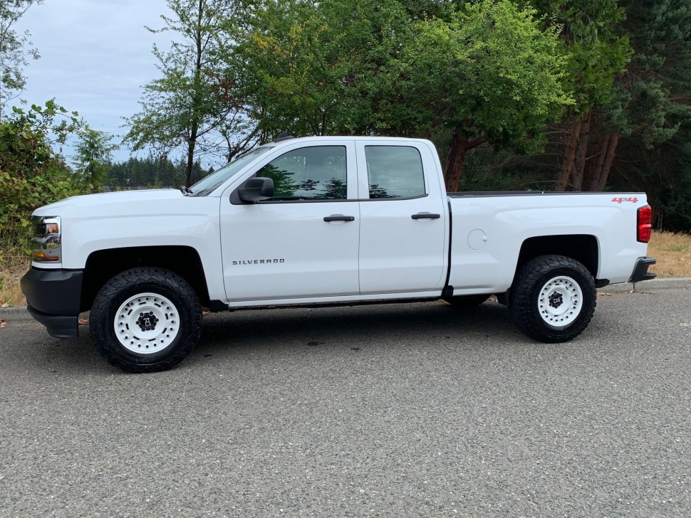 Колісний диск Black Rhino Axle Gloss White 20x9.5 ET-18 2095AXL-85127W71