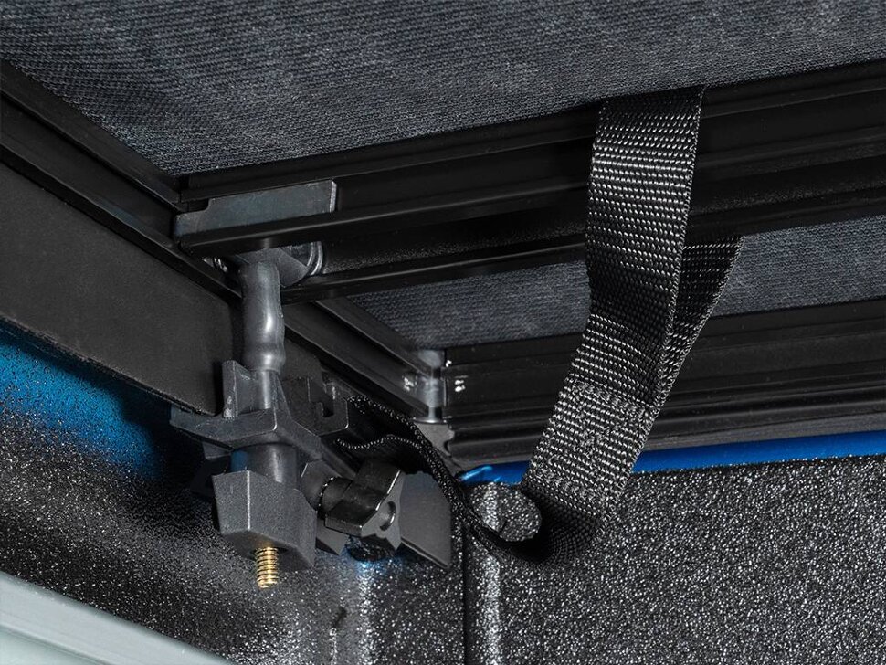 Крышка багажника складная мягкая Ford Maverick 22-25 4'4" Trifecta ALX Extang 90735