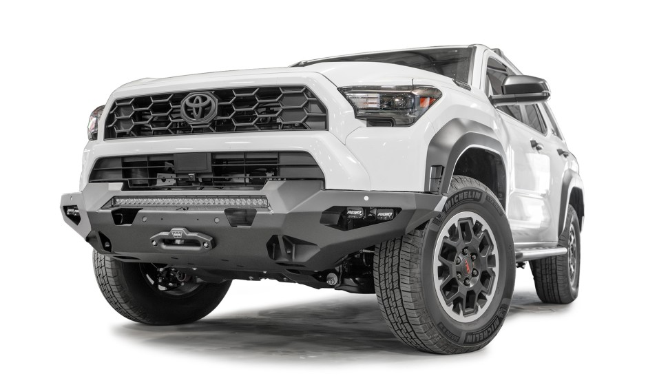 Передній бампер Toyota 4Runner 25-26 Matrix Fab Fours T425-X6851-1