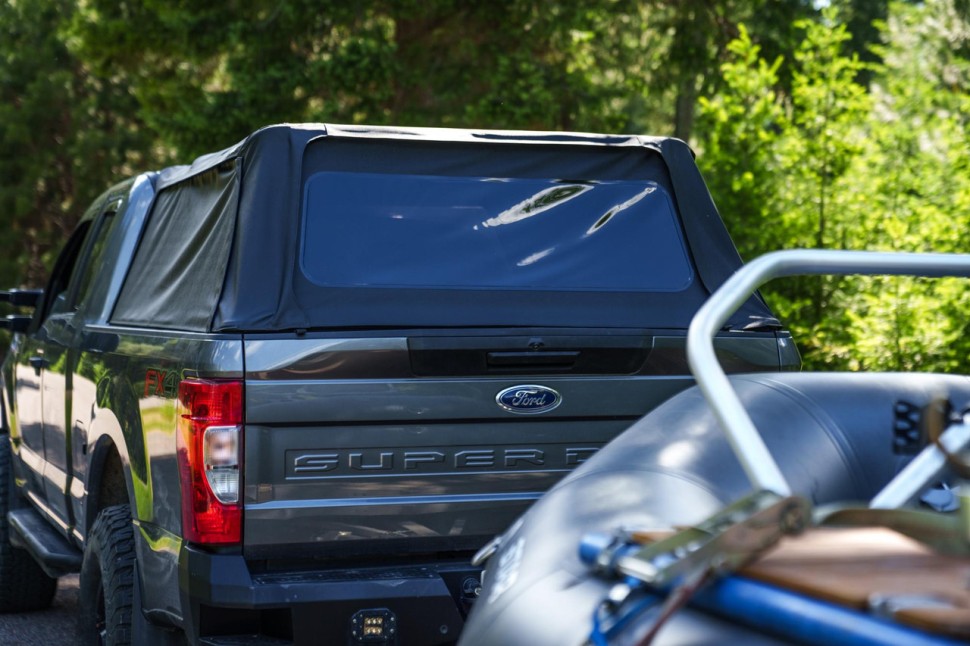 Мягкий кунг Supertop Truck 2 Black Diamond Ford F-250/F-350 17-26 6'9" Bestop 7733435