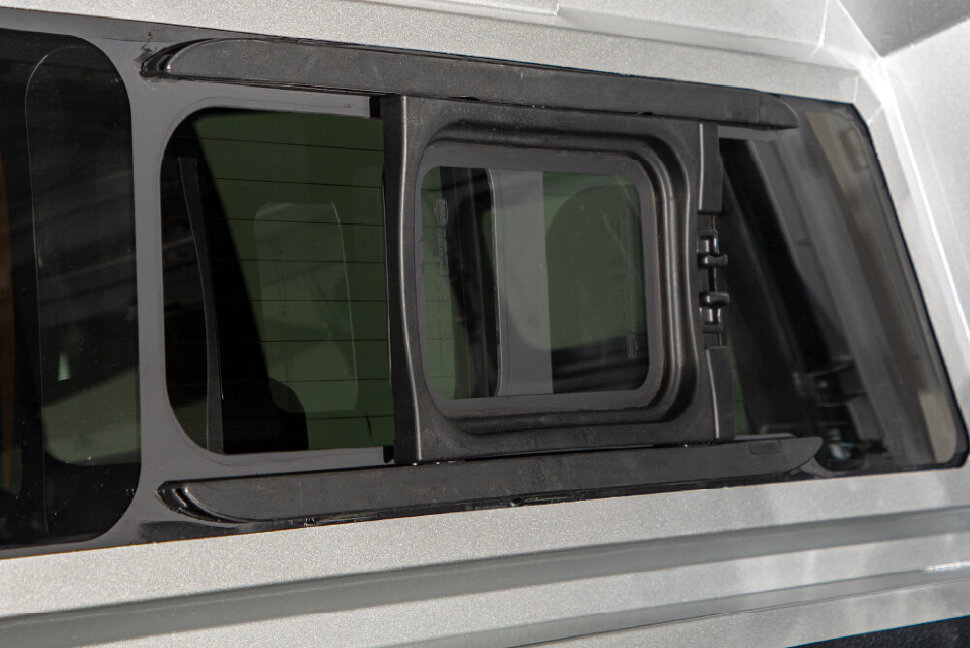 SmartCap EVO Sport EV1450-MB Truck Cap VW Amarok 24-24