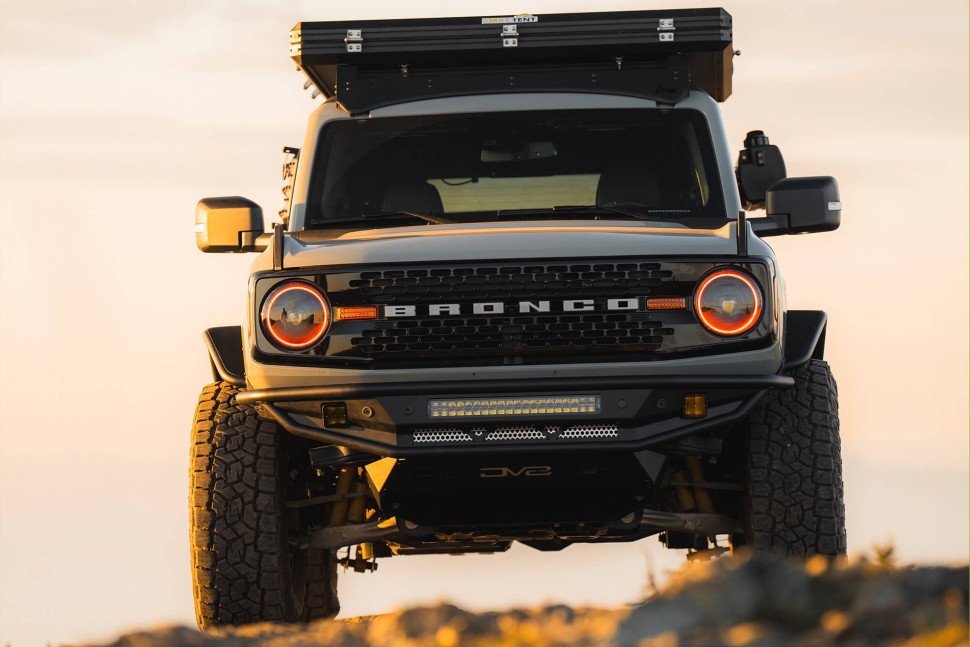 DV8 Offroad FBBR-04 Competition Front Bumper Ford Bronco 21-25
