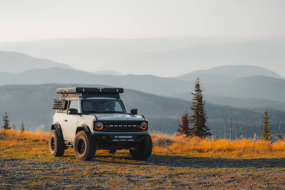 DV8 Offroad FBBR-04 Competition Front Bumper Ford Bronco 21-25