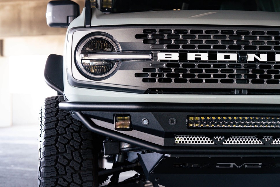 DV8 Offroad FBBR-04 Competition Front Bumper Ford Bronco 21-25