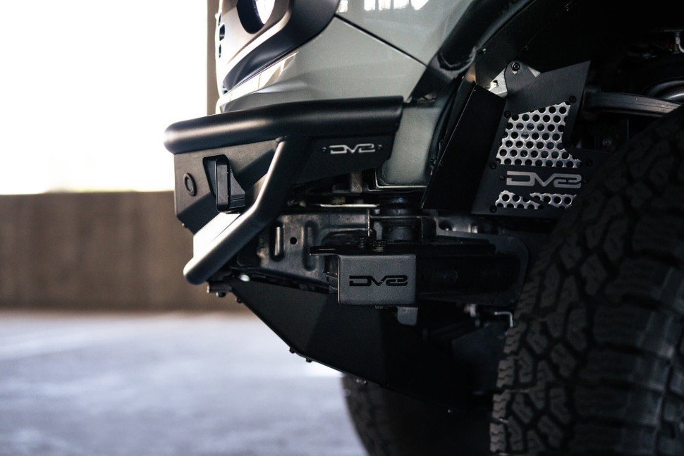 DV8 Offroad FBBR-04 Competition Front Bumper Ford Bronco 21-25