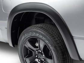 Расширители колесных арок Dodge Ram 1500 19-25 задн 2шт. OE Bushwacker 50062-02