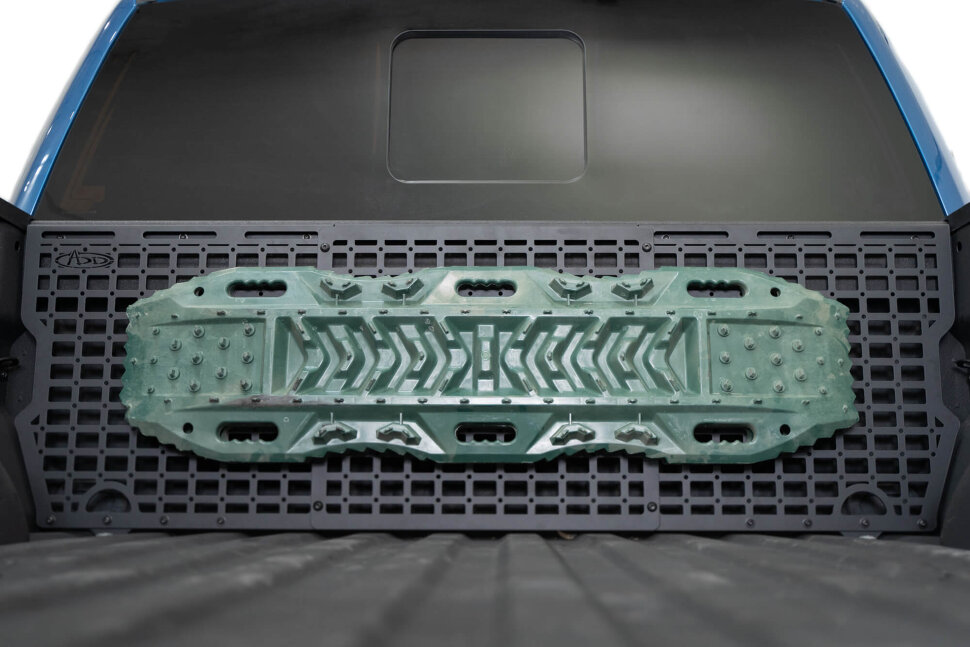Addictive Desert Designs AC1102101NA Cab Side Bed Molle Panel Ford F-150 15-20