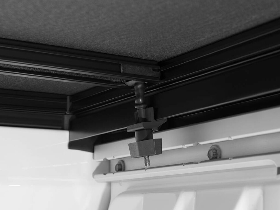 Кришка багажника складана м'яка Dodge Ram 1500 19-25 5'7" With RamBox Trifecta 2.0 Extang 92424