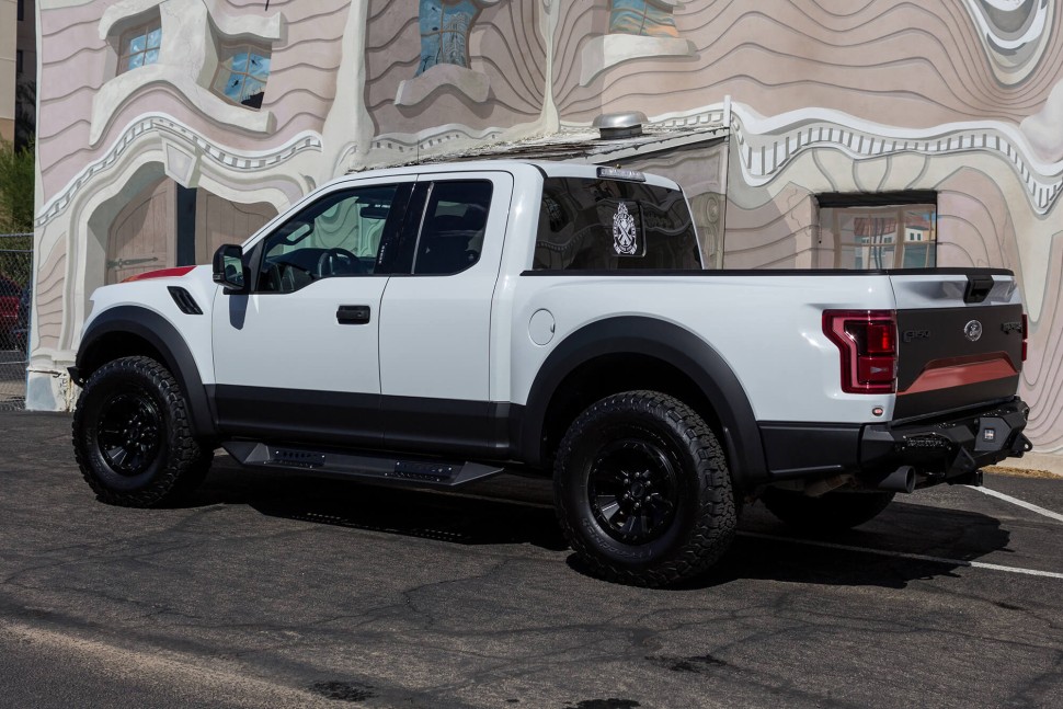 Задний бампер Ford F-150 Raptor 17-20 Addictive Desert Designs R117321430103