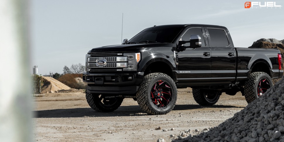 Колесный диск Fuel Off Road Reaction Gloss Black Milled W/Red Tint 24x12 ET-44 D75524201747