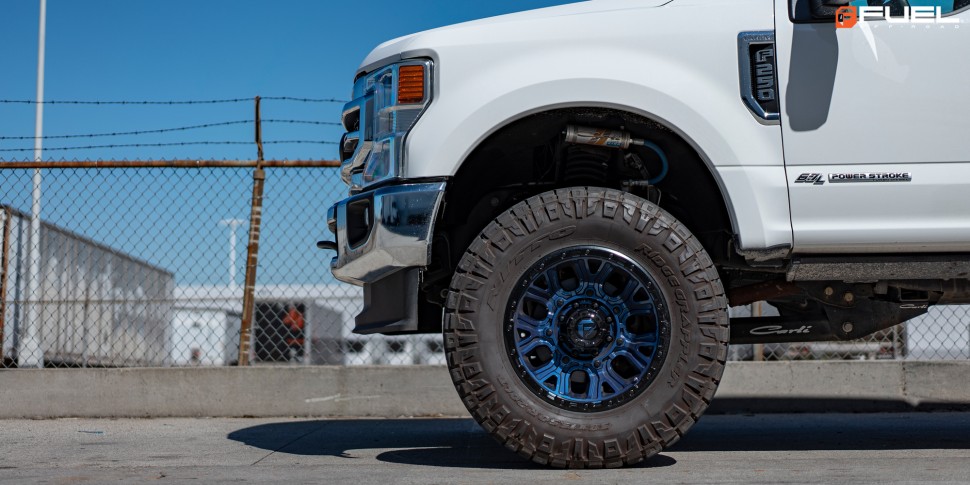 Колесный диск Fuel Off Road Traction Dark Blue W/Black Ring 20x10 ET-18 D82720008447