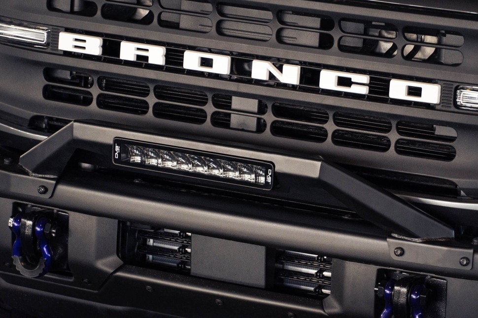 Дуга OEM бампера Bull Bar Ford Bronco 21-25 DV8 Offroad LBBR-04