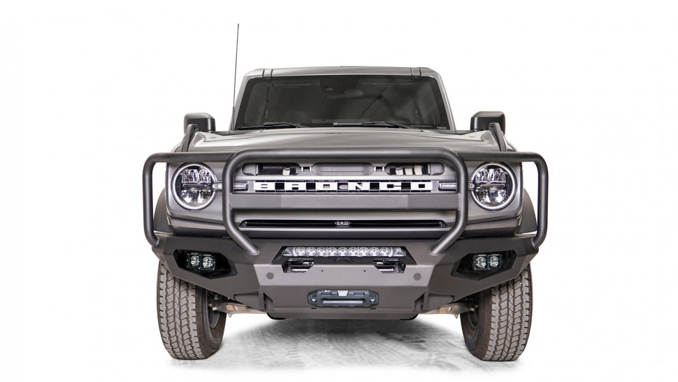 Передний бампер с защитной дугой Matrix Ford Bronco 21-22 Fab Fours FB21-X5250-1