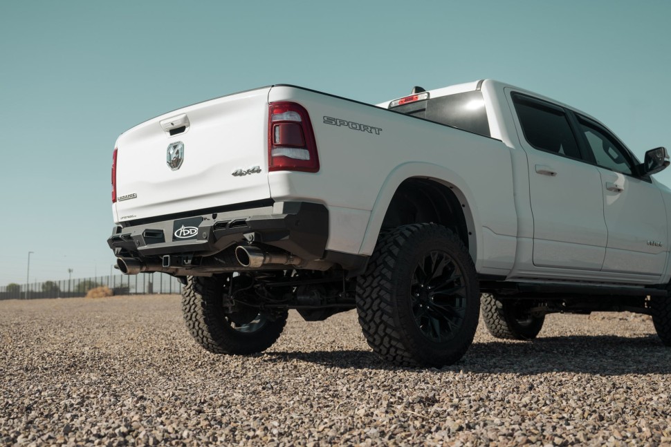 Задний бампер Dodge Ram 1500 19-24 Addictive Desert Designs R55020NA0103