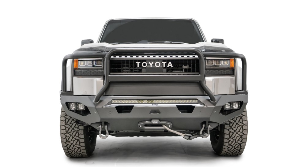 Передний бампер с защитной дугой Toyota Land Cruiser 250 24-26 Matrix Fab Fours TL24-X6750-1