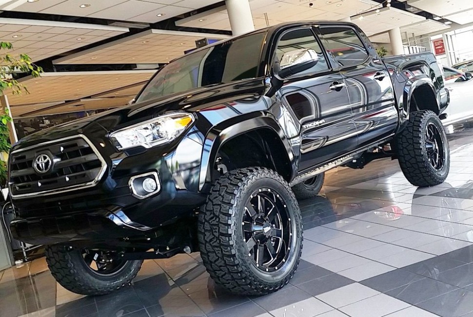 Колесный диск Moto Metal MO962 Gloss Black Milled 17x10 ET-24 MO96271087324N