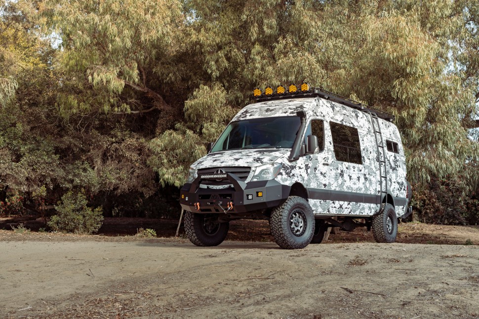 Black Rhino 1780VTR386130M84 Venture Beadlock Wheel Matte Black 17x8 +38