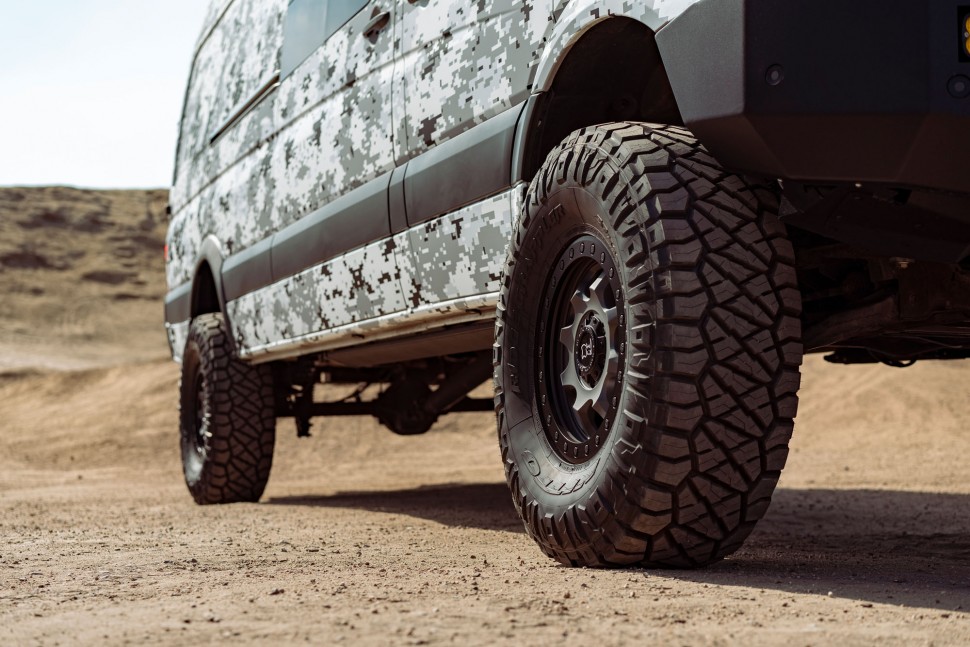 Black Rhino 1780VTR386130M84 Venture Beadlock Wheel Matte Black 17x8 +38