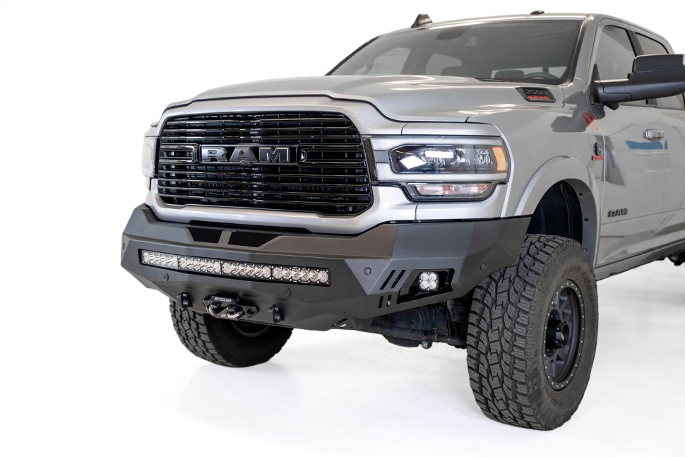 Передний бампер Dodge Ram 2500/3500 19-23 Addictive Desert Designs F561423030103