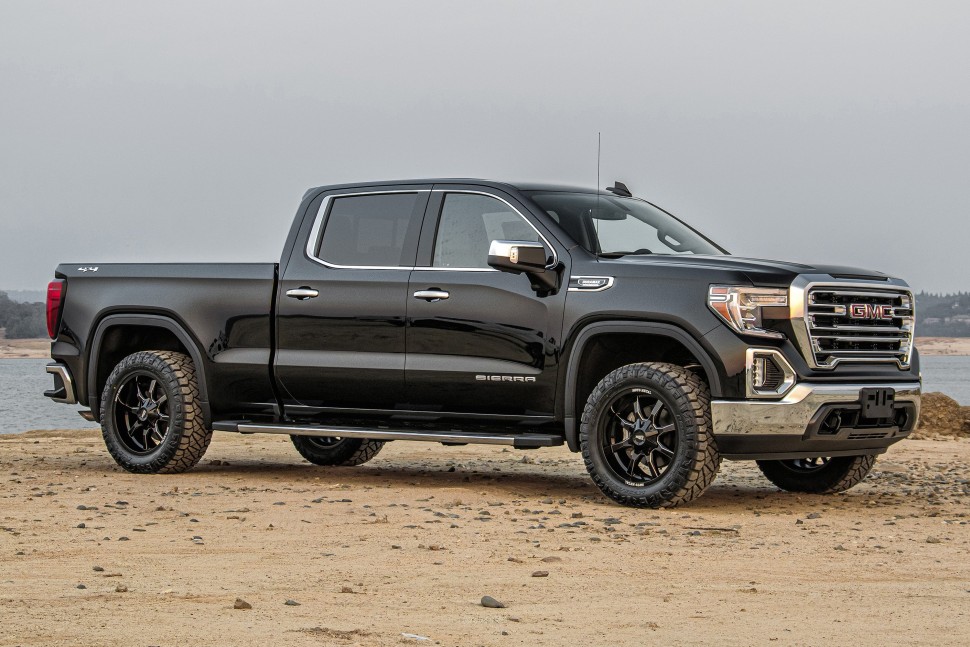 Moto Metal MO970290673B12US MO970 Wheel Gloss Black W/Milled Spoke & Moto Metal On Lip 20x9 +12