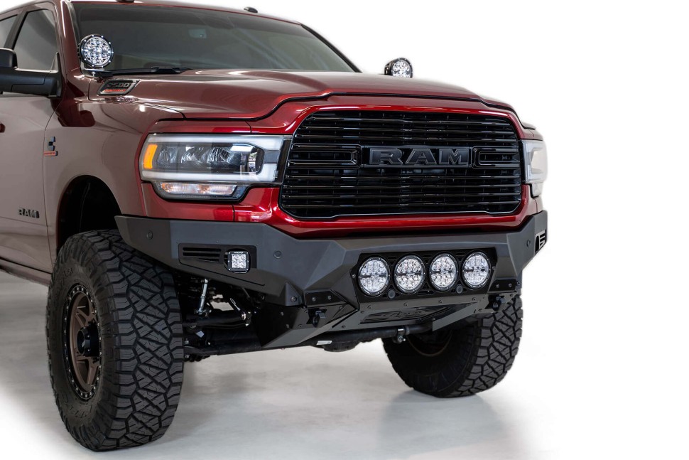 Передний бампер Dodge Ram 2500/3500 19-23 Addictive Desert Designs F560014110103