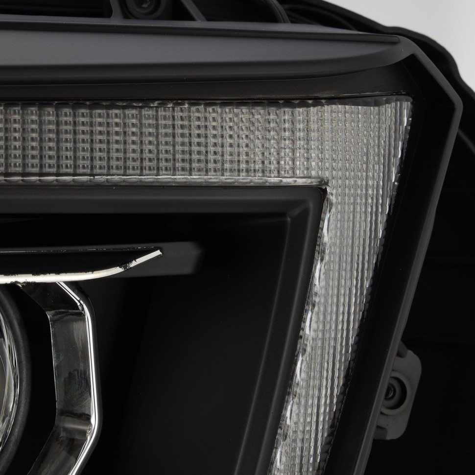 Комплект передних галогеновых фар Toyota 4Runner 10-13 PRO-Series AlphaRex 880755