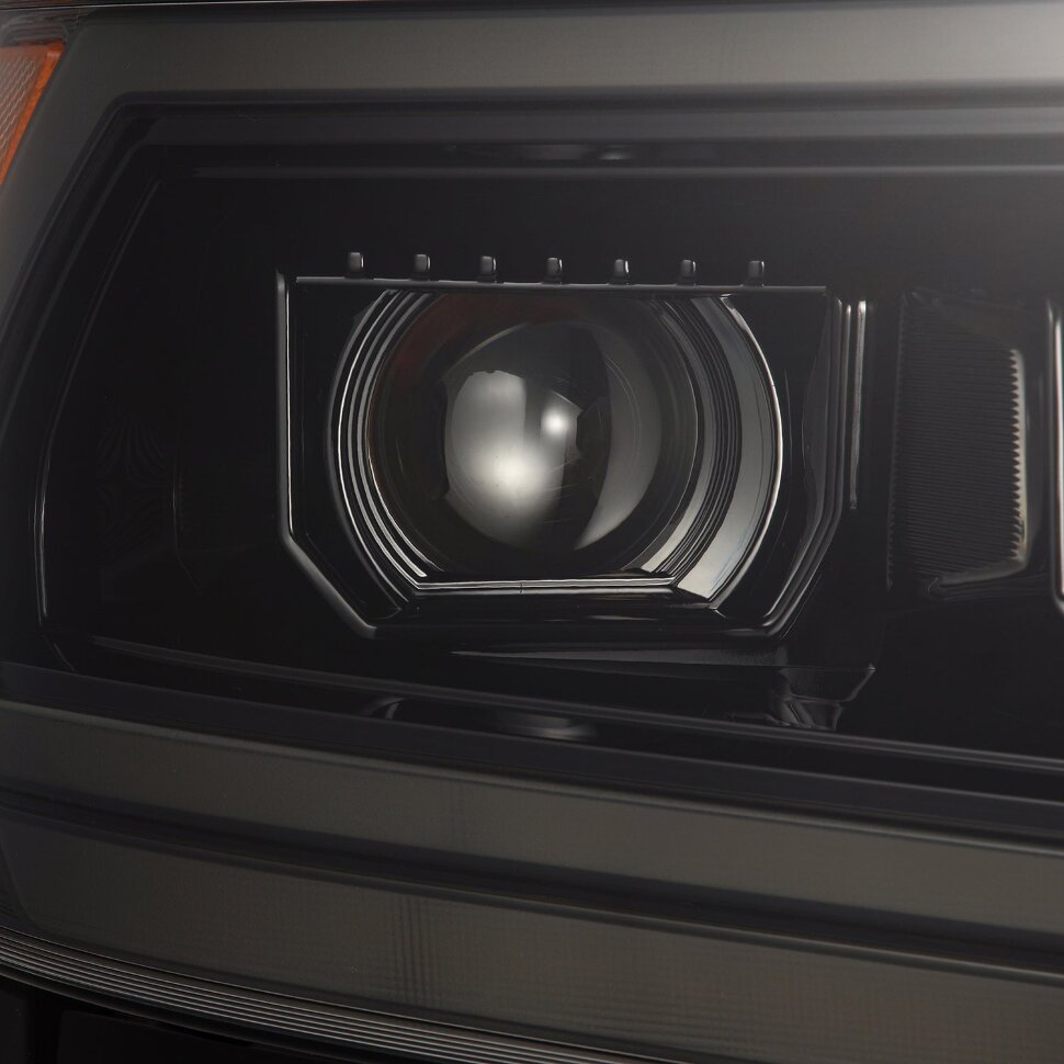 Комплект передніх галогенних фар Dodge Ram 1500 19-24 PRO-Series AlphaRex 880573