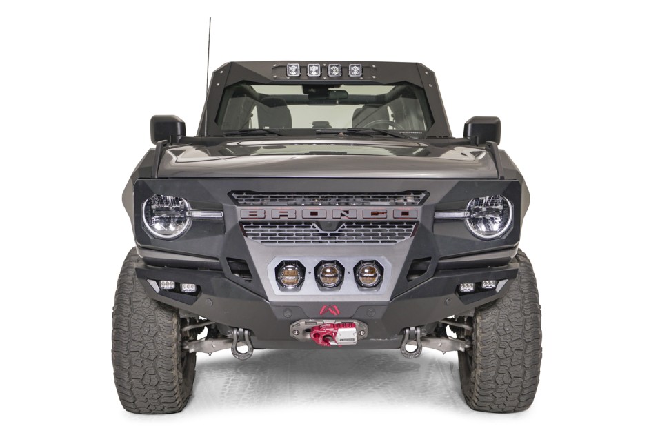 Передні крила Ford Bronco 21-26 Fab Fours FB2000-1