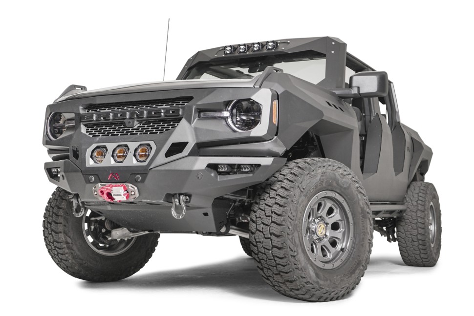 Передні крила Ford Bronco 21-26 Fab Fours FB2000-1