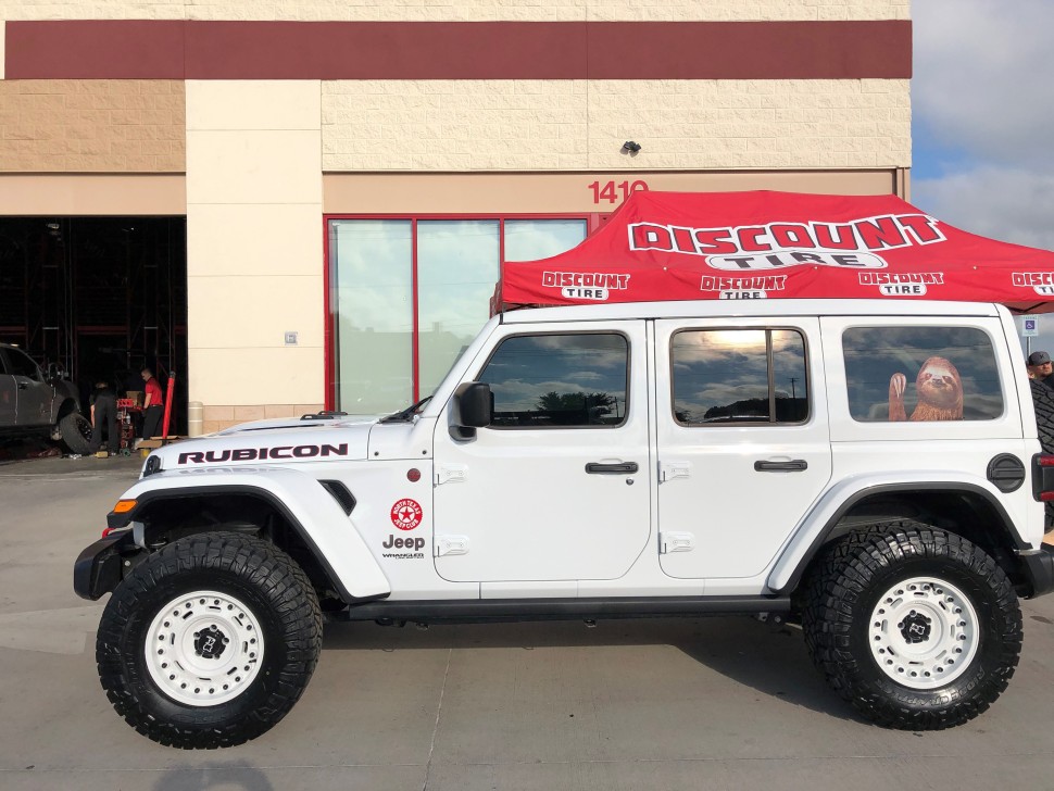 Колісний диск Black Rhino Axle Matte Black 18x9.5 ET+6 1895AXL065150M10