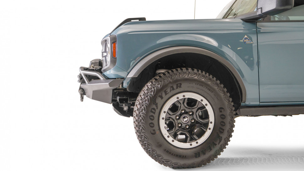 Передний бампер Stubby Ford Bronco 21-22 Fab Fours FB21-B5251-1