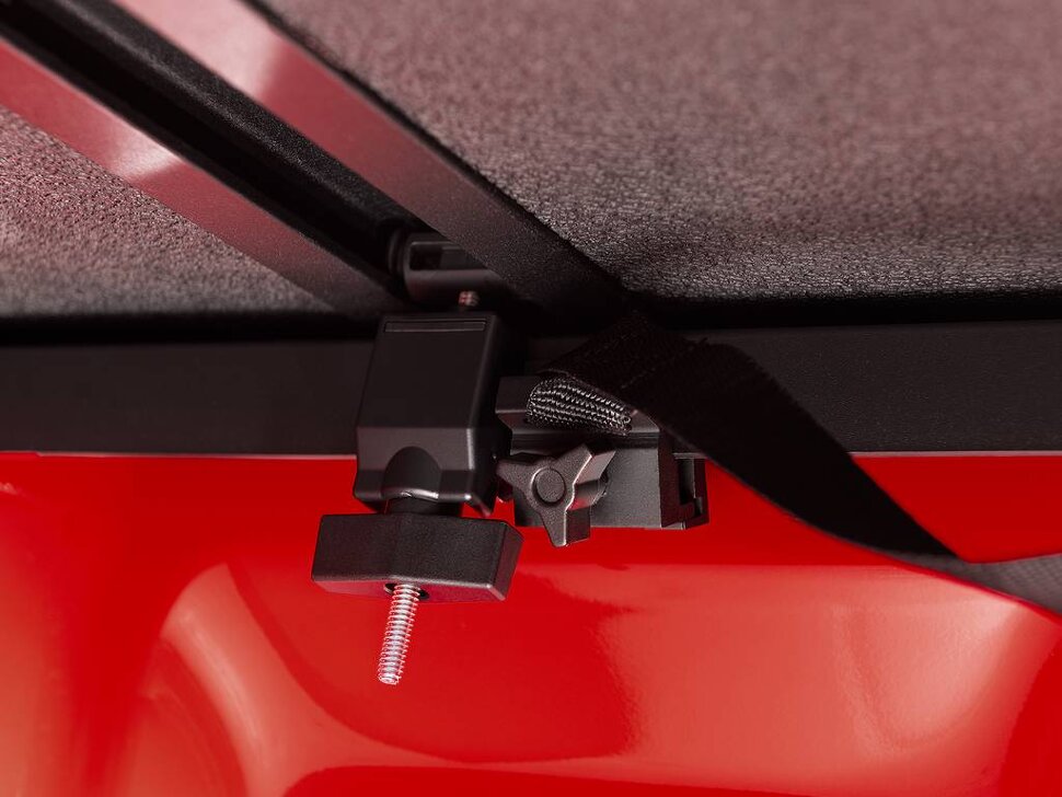 Extang 88590 Solid Fold ALX Hard Folding Tonneau Cover Honda Ridgeline 17-25 5'4"