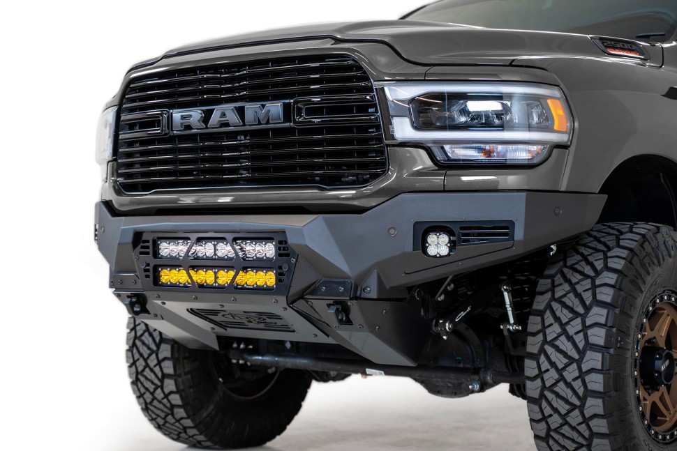 Передний бампер Dodge Ram 2500/3500 19-23 Addictive Desert Designs F560012140103