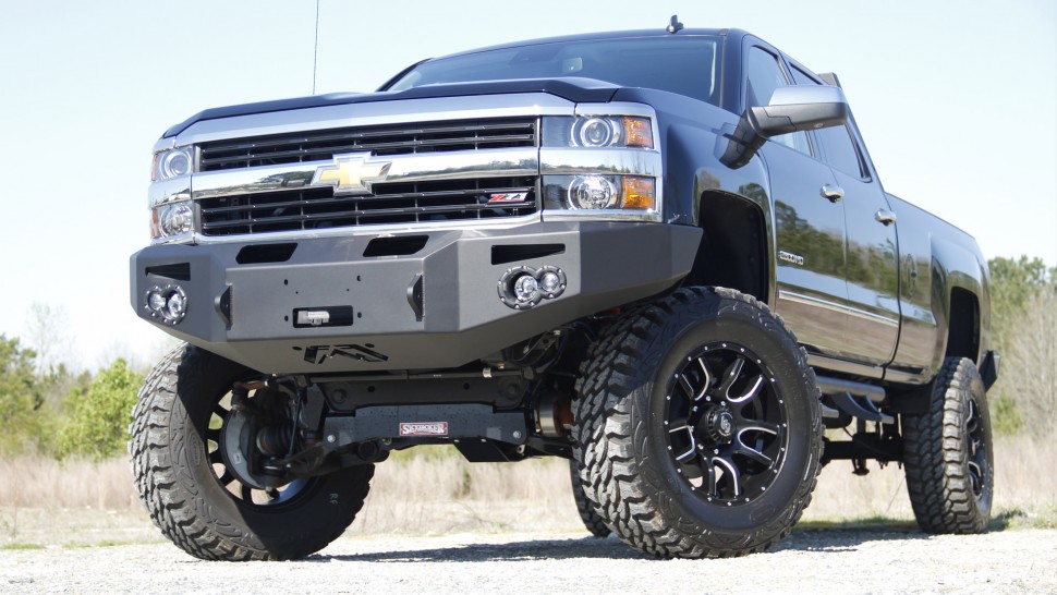 Передній бампер Premium Chevrolet Silverado 2500/3500 03-07 Fab Fours CH05-A1351-1