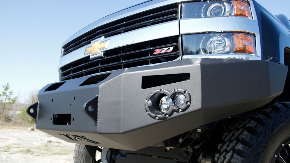 Передній бампер Premium Chevrolet Silverado 2500/3500 03-07 Fab Fours CH05-A1351-1