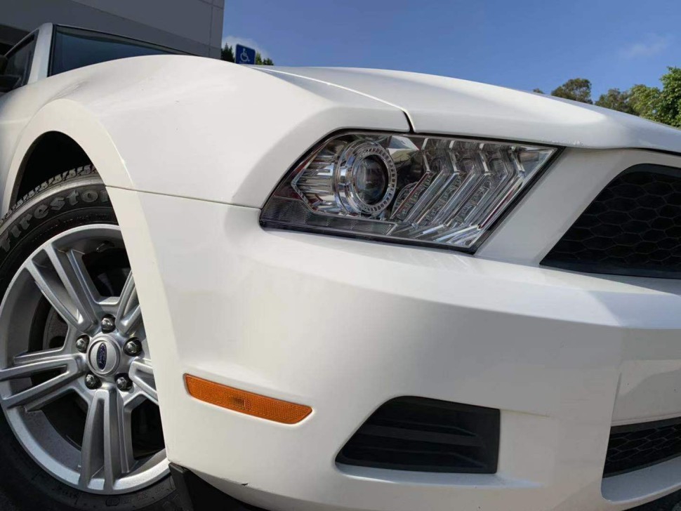 Комплект передних галогеновых фар Ford Mustang 10-12 PRO-Series AlphaRex 880111